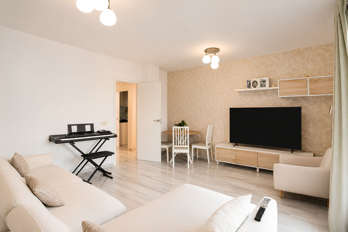 Appartement te koop in Fuengirola | 2 slaapkamers H5430310