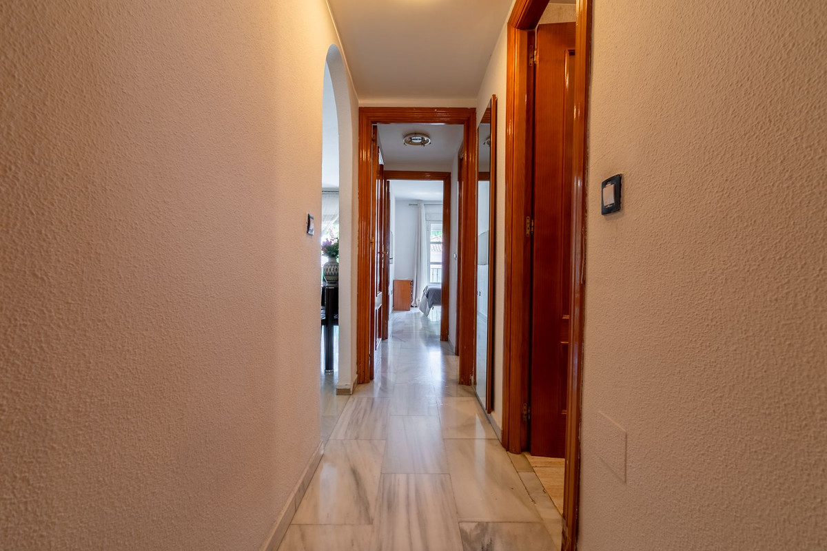 Appartement te koop in Fuengirola | 2 slaapkamers H5431126