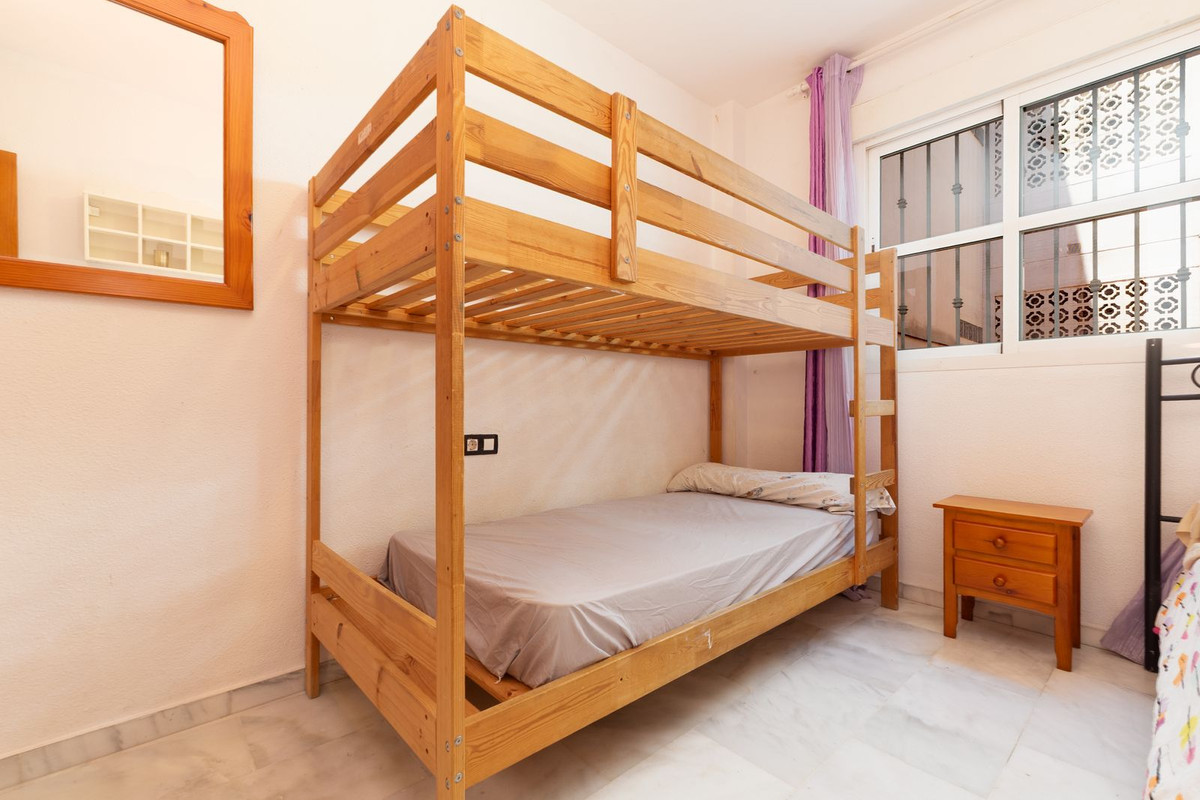 Appartement te koop in Fuengirola | 2 slaapkamers H5431126