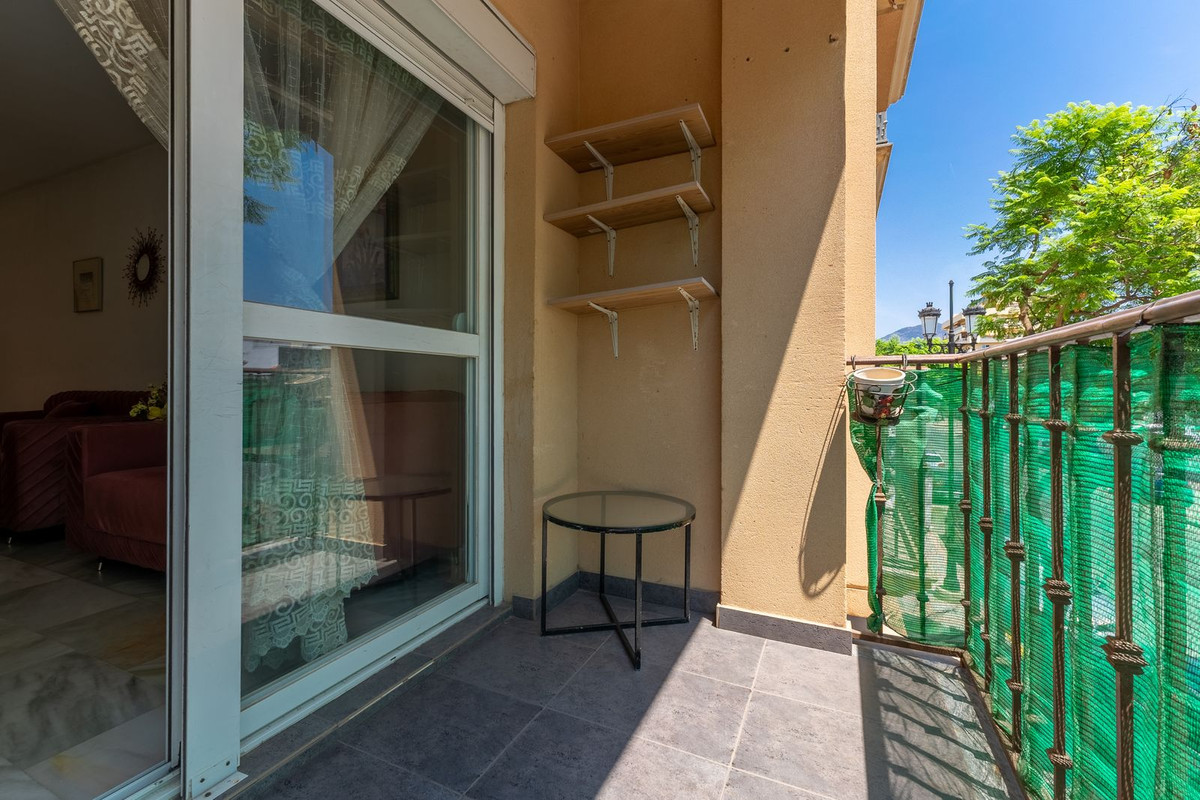 Appartement te koop in Fuengirola | 2 slaapkamers H5431126