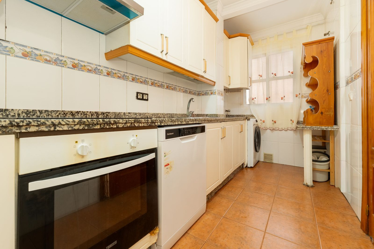Appartement te koop in Fuengirola | 2 slaapkamers H5431126
