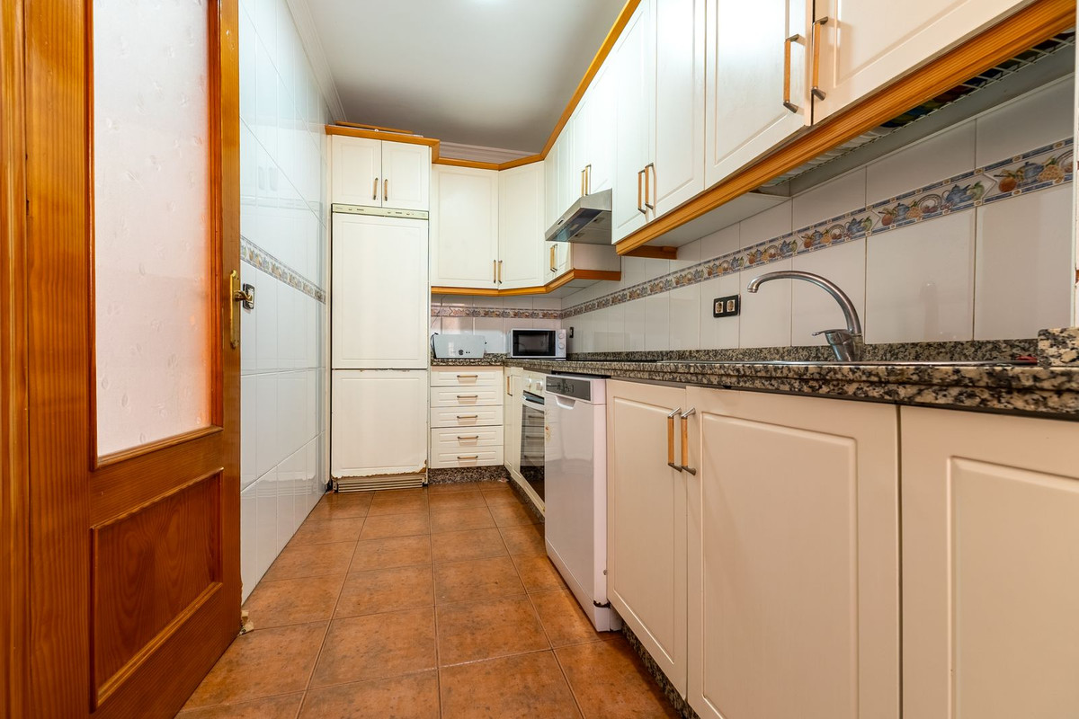 Appartement te koop in Fuengirola | 2 slaapkamers H5431126
