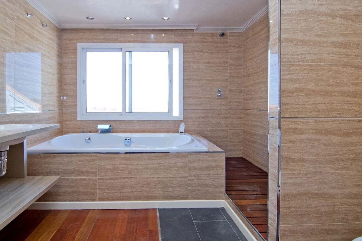 Penthouse te koop in Fuengirola | 2 slaapkamers H5431132
