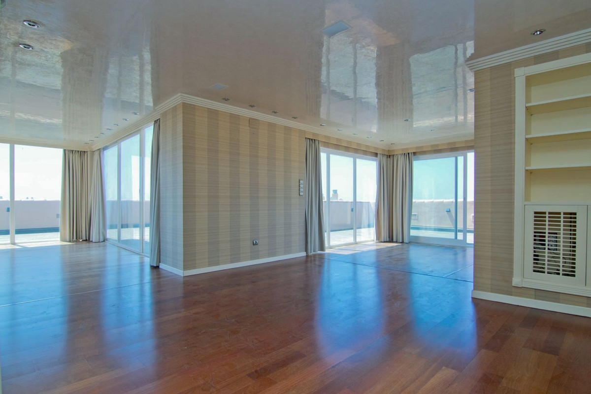 Penthouse te koop in Fuengirola | 2 slaapkamers H5431132