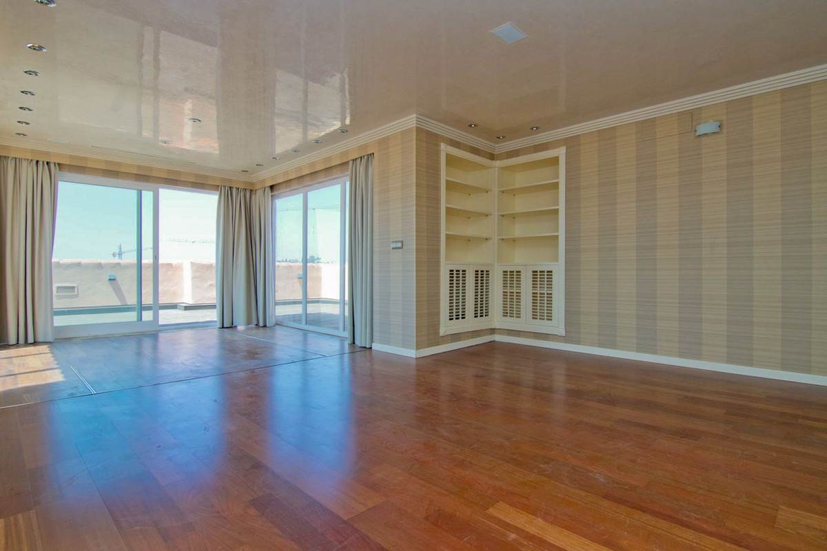Penthouse te koop in Fuengirola | 2 slaapkamers H5431132