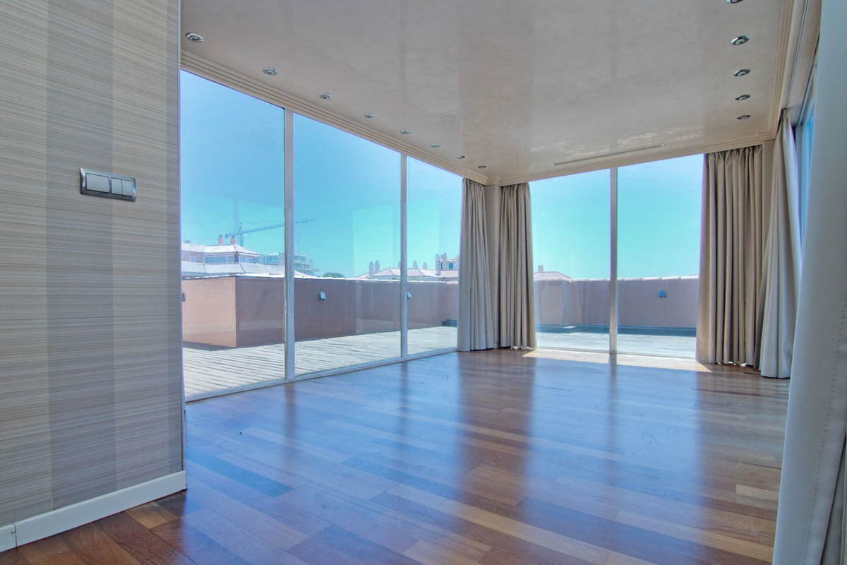 Penthouse te koop in Fuengirola | 2 slaapkamers H5431132