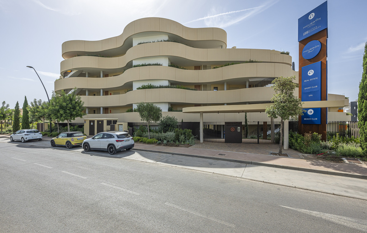 Appartement te koop in Fuengirola | 3 slaapkamers H5431495