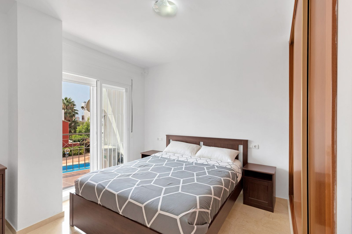 Appartement te koop in Fuengirola | 2 slaapkamers H5431723