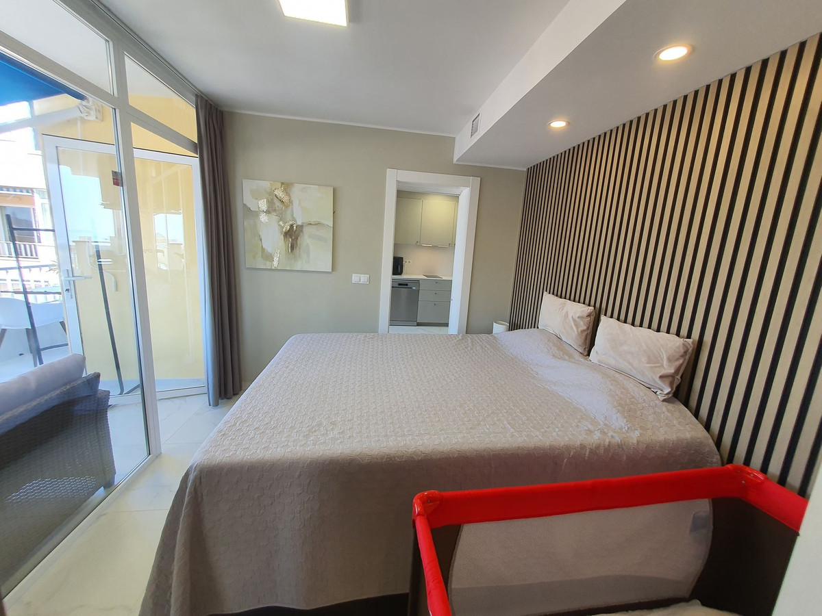 Penthouse te koop in Fuengirola | 2 slaapkamers H5432974