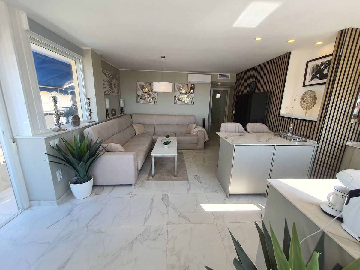 Penthouse te koop in Fuengirola | 2 slaapkamers H5432974