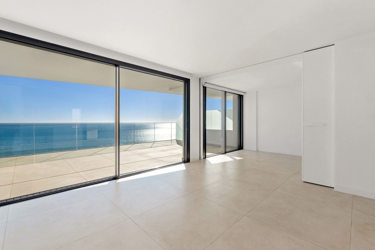 Appartement te koop in Fuengirola | 2 slaapkamers H5435821