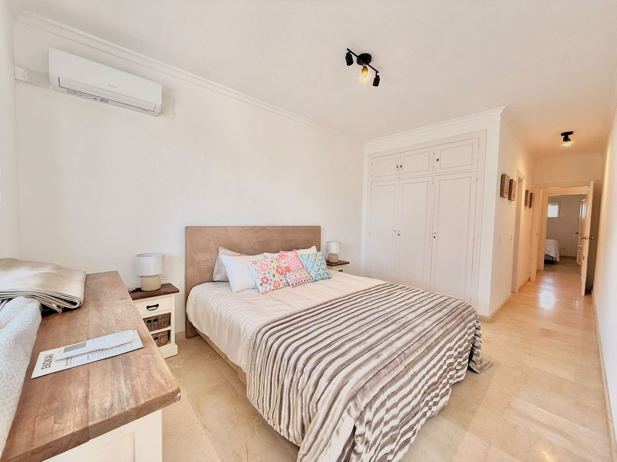Appartement te koop in Fuengirola | 2 slaapkamers H5435824