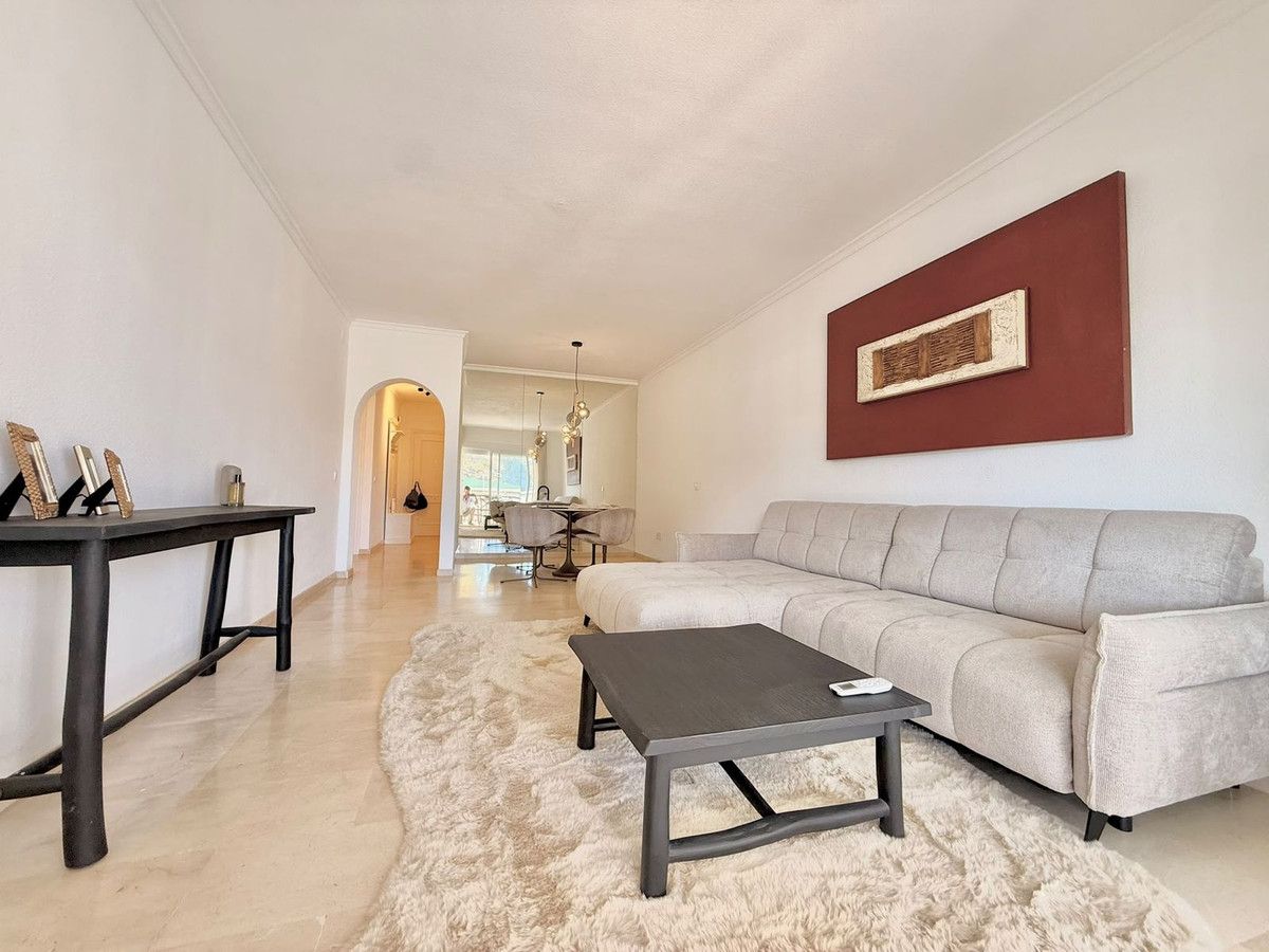 Appartement te koop in Fuengirola | 2 slaapkamers H5435824
