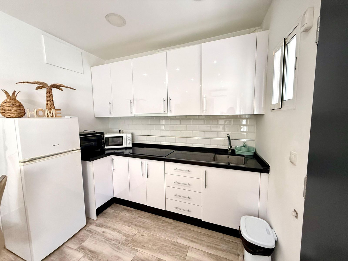 Appartement te koop in Fuengirola | 2 slaapkamers H5435857