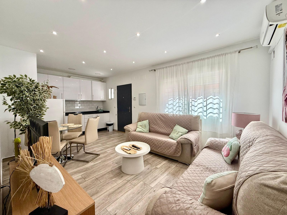 Appartement te koop in Fuengirola | 2 slaapkamers H5435857