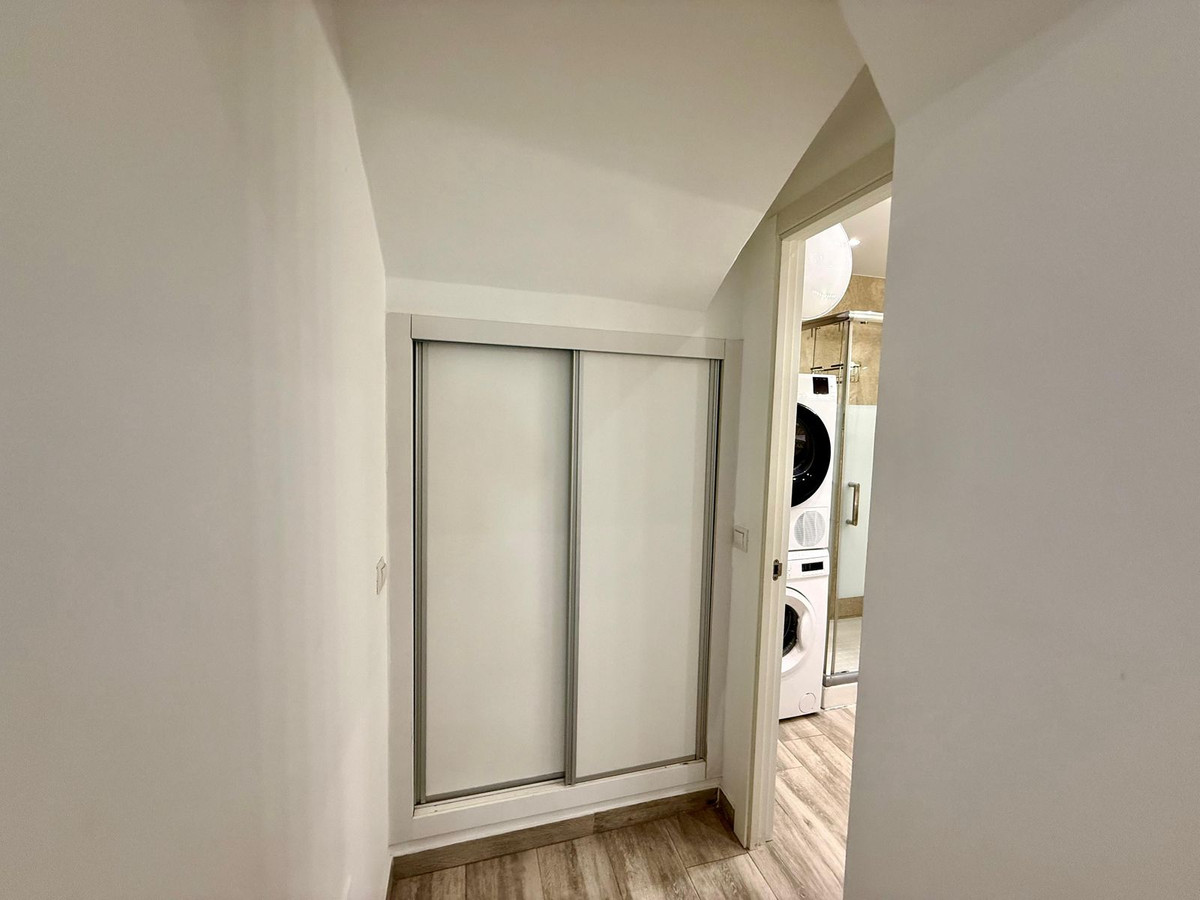 Appartement te koop in Fuengirola | 2 slaapkamers H5435857