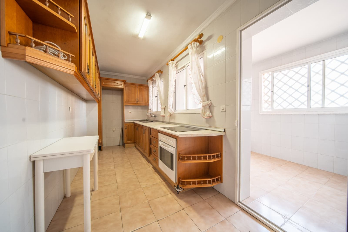 Appartement te koop in Fuengirola | 4 slaapkamers H5438476