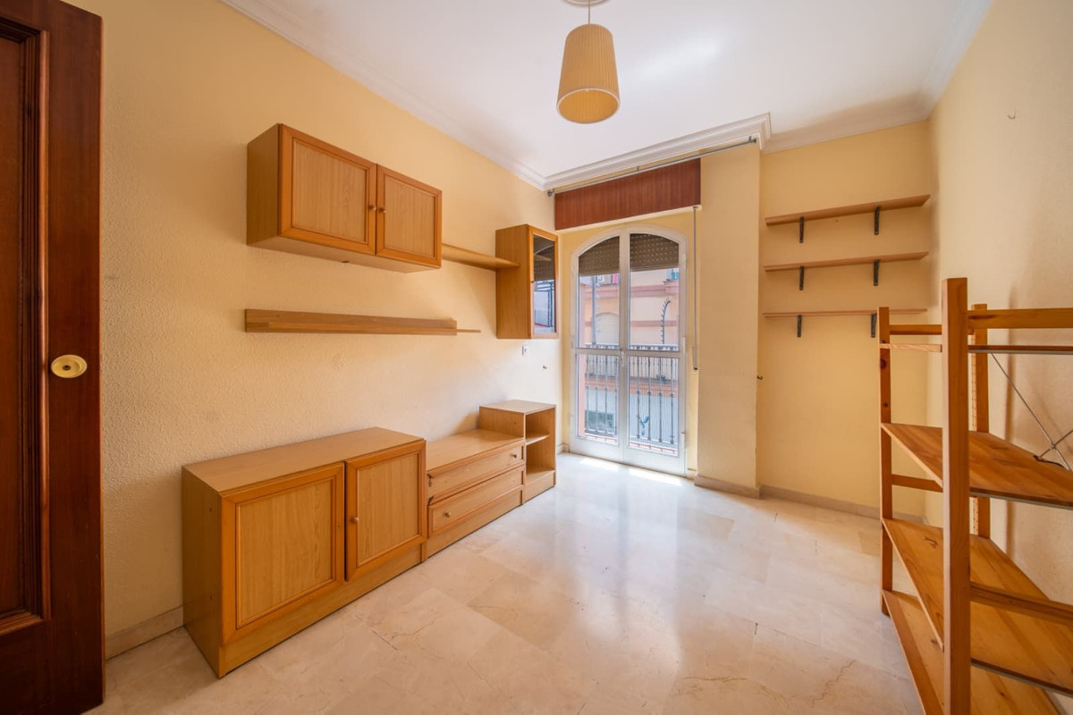 Appartement te koop in Fuengirola | 4 slaapkamers H5438476
