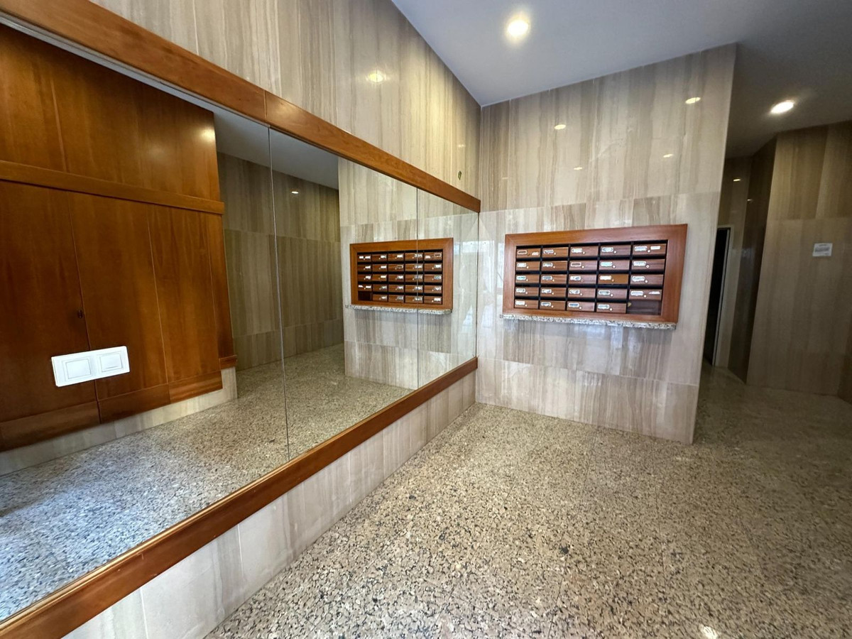 Appartement te koop in Fuengirola | 1 slaapkamers H5440261