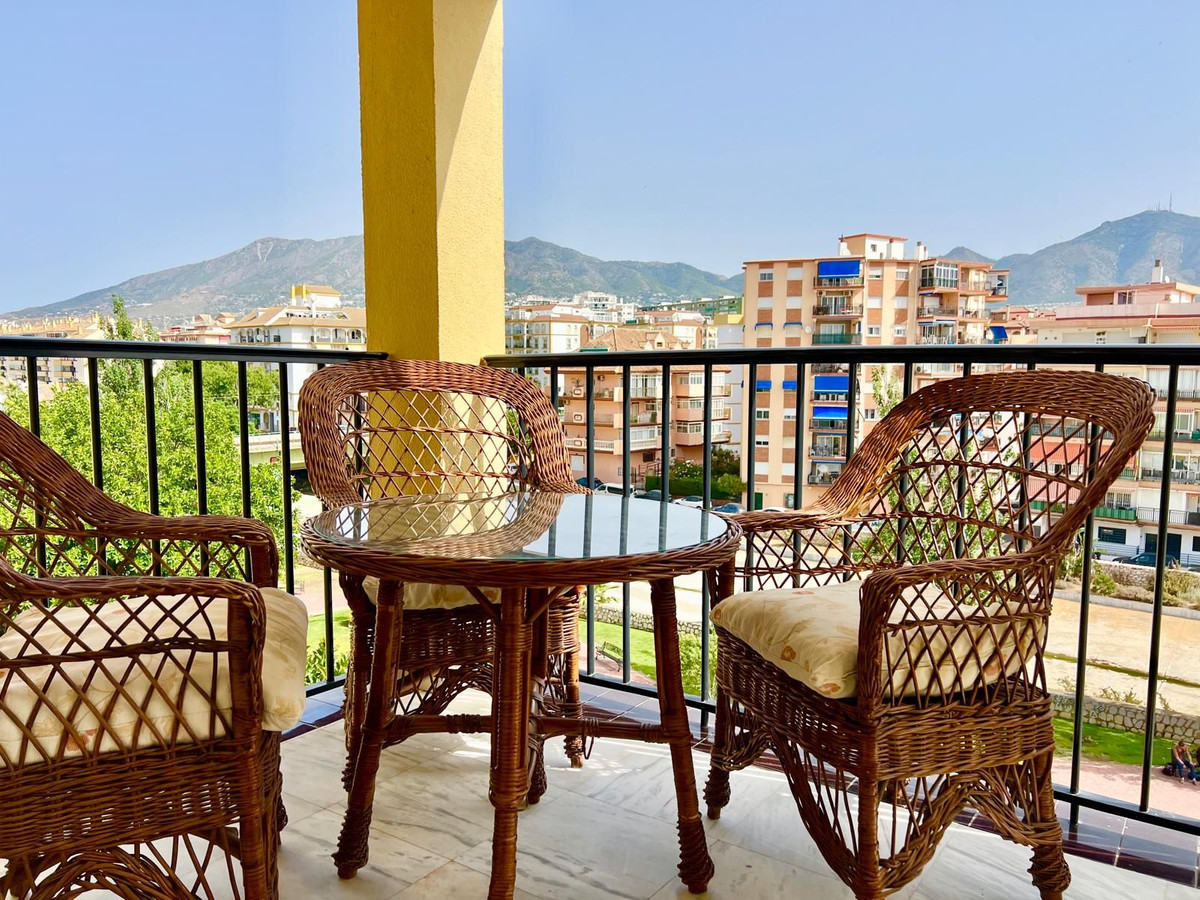 Appartement te koop in Fuengirola | 4 slaapkamers H5442208