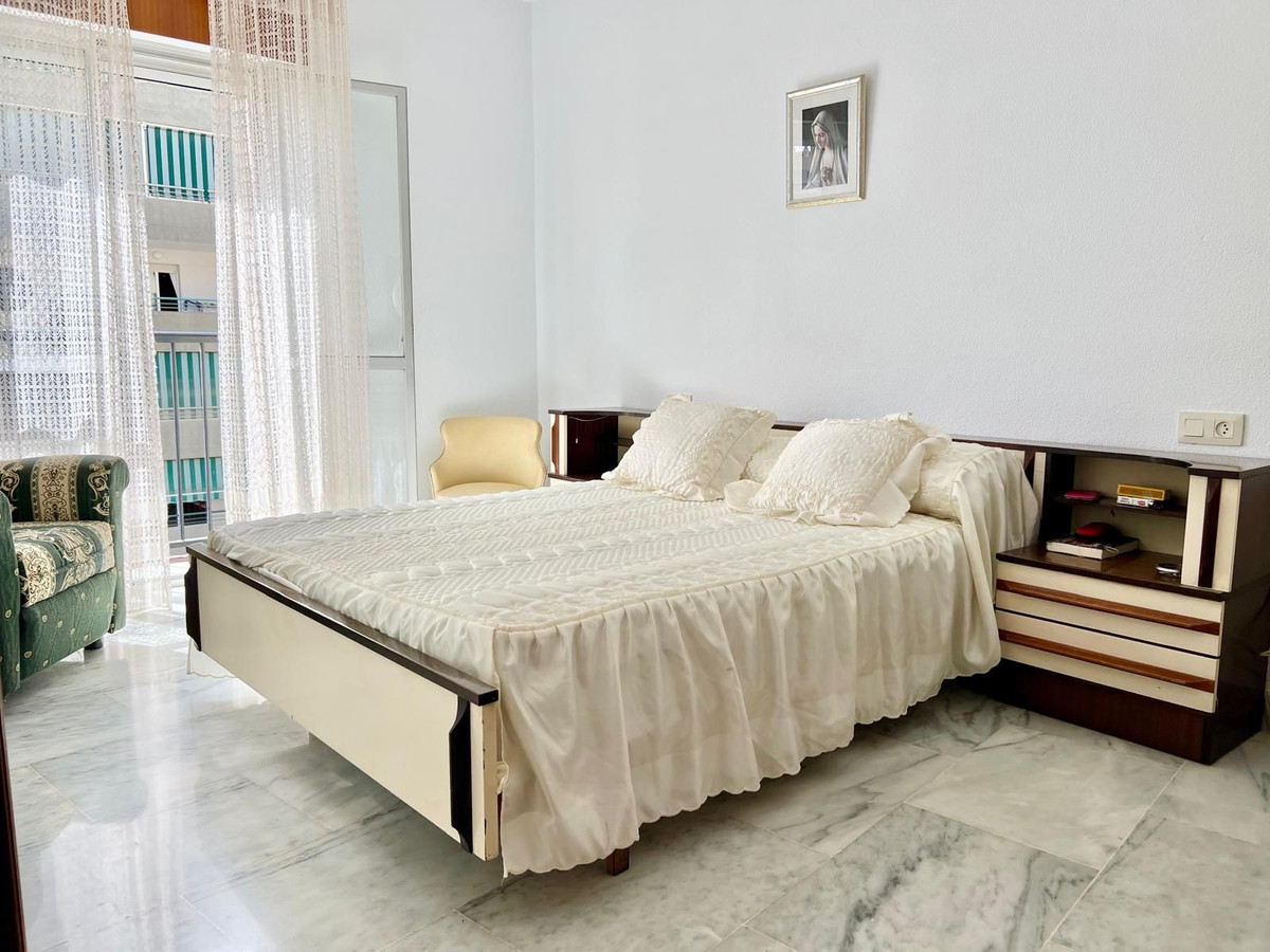Appartement te koop in Fuengirola | 4 slaapkamers H5442208