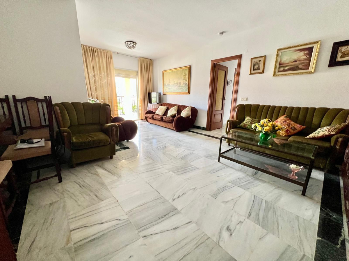 Appartement te koop in Fuengirola | 4 slaapkamers H5442208