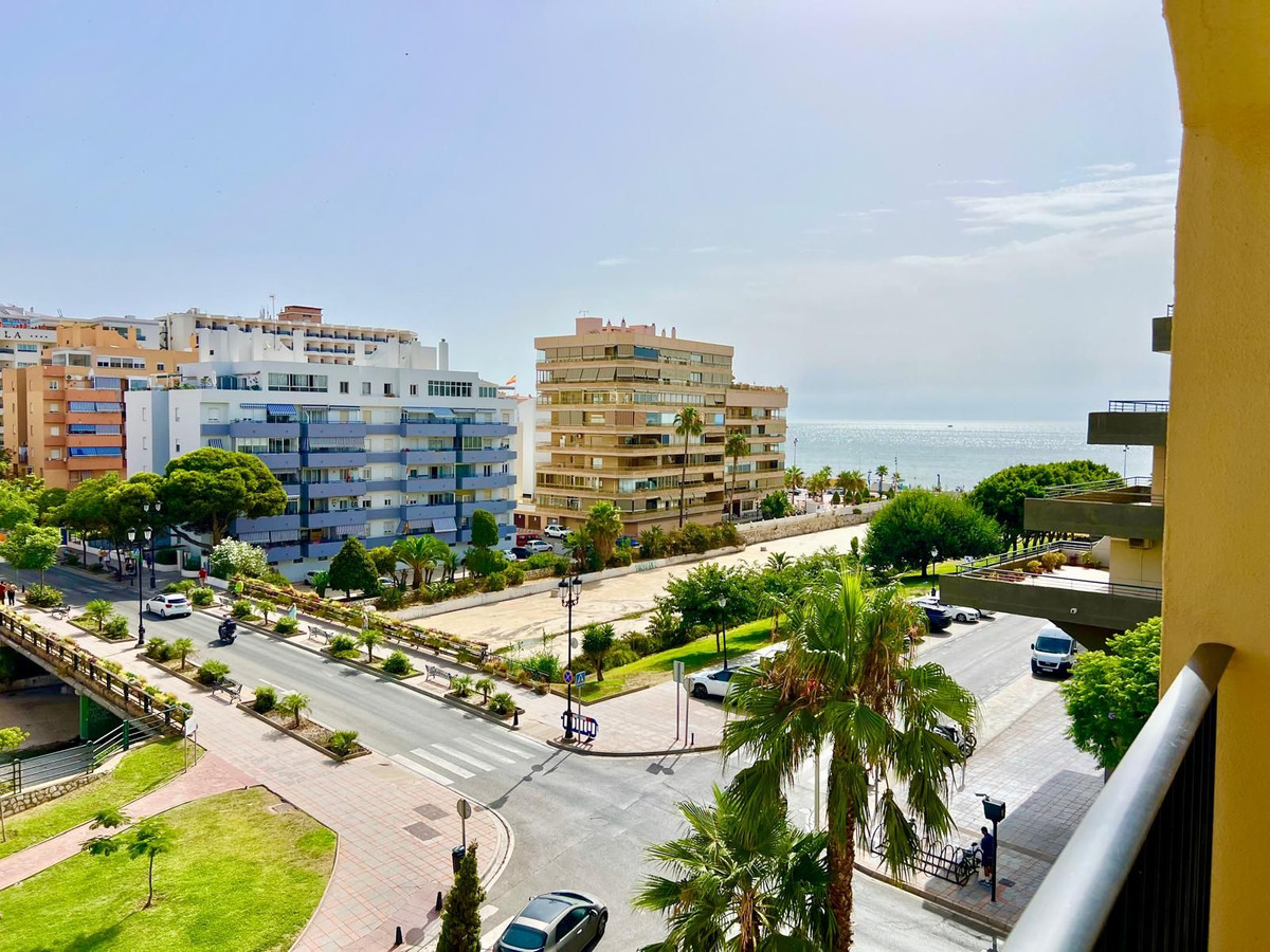 Appartement te koop in Fuengirola | 4 slaapkamers H5442208