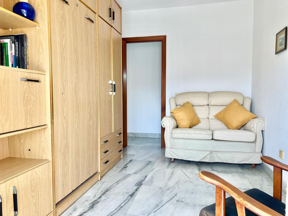 Appartement te koop in Fuengirola | 4 slaapkamers H5442208