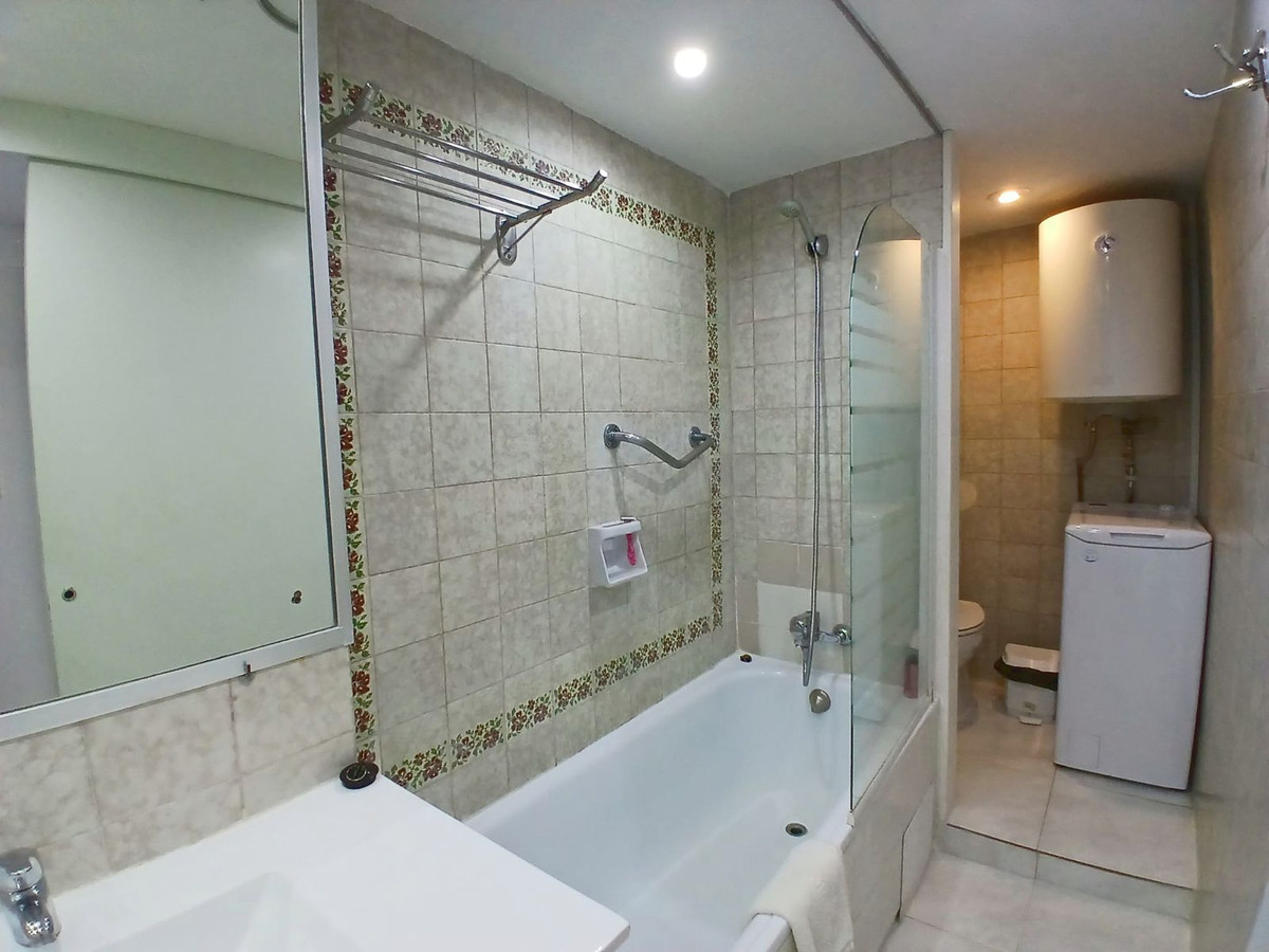 Appartement te koop in Fuengirola | 1 slaapkamers H5446471