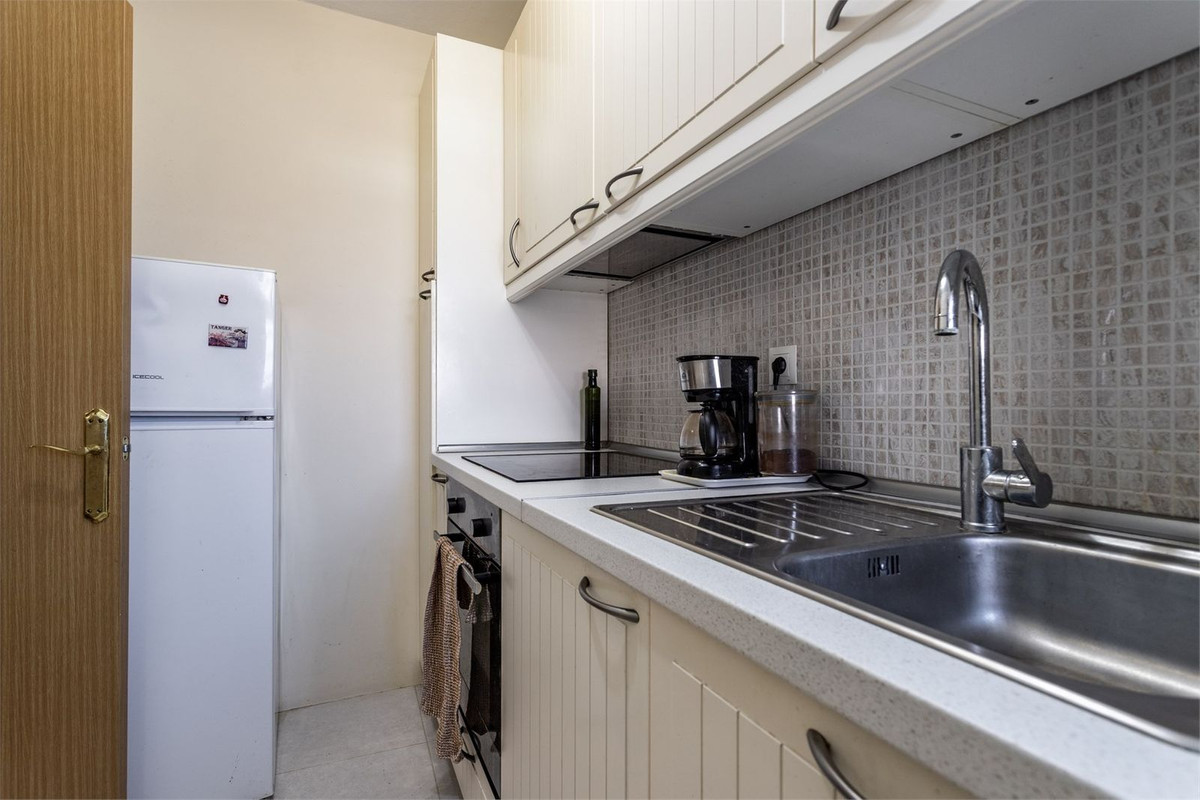 Appartement te koop in Fuengirola | 1 slaapkamers H5446582