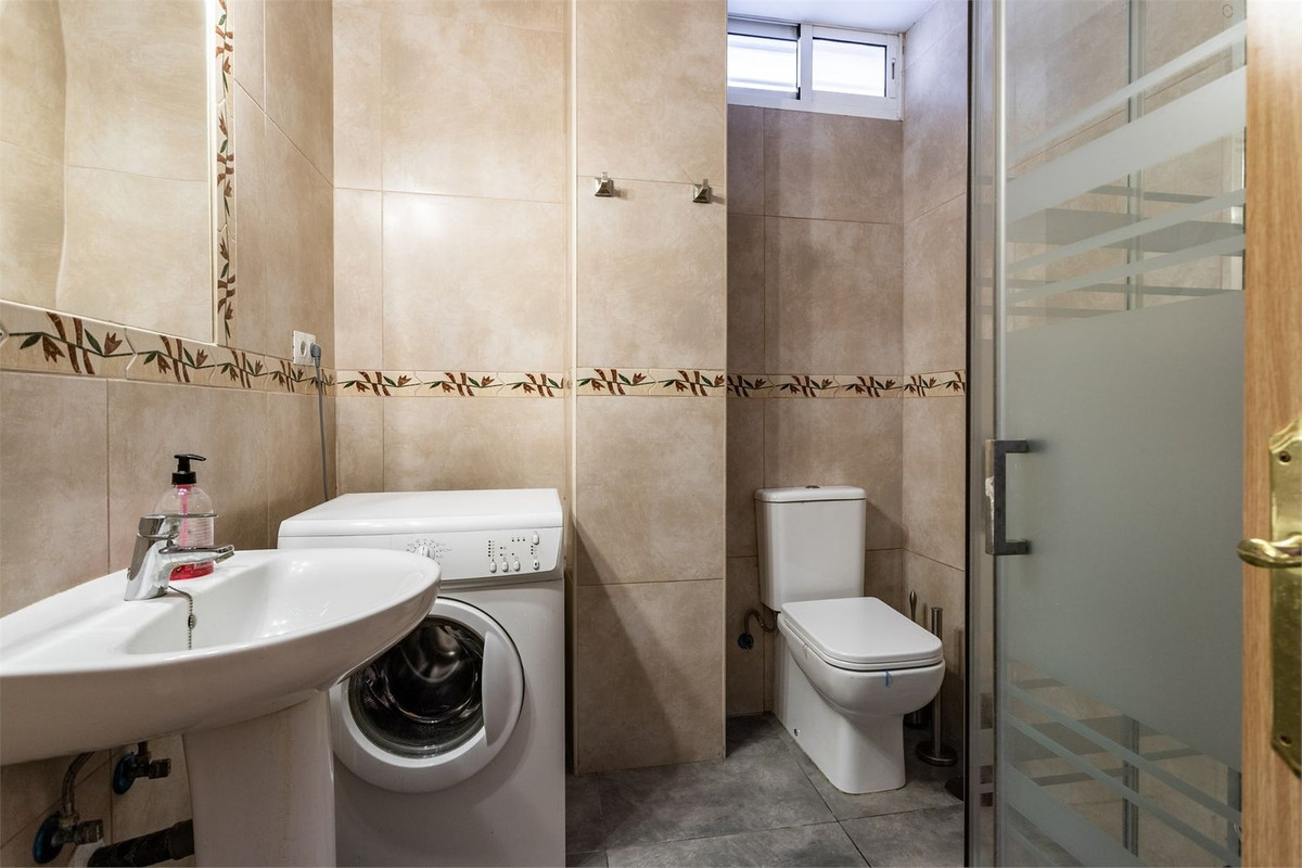 Appartement te koop in Fuengirola | 1 slaapkamers H5446582