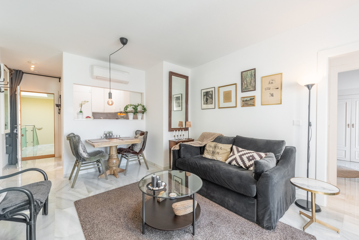 Appartement te koop in Fuengirola | 1 slaapkamers H5447260
