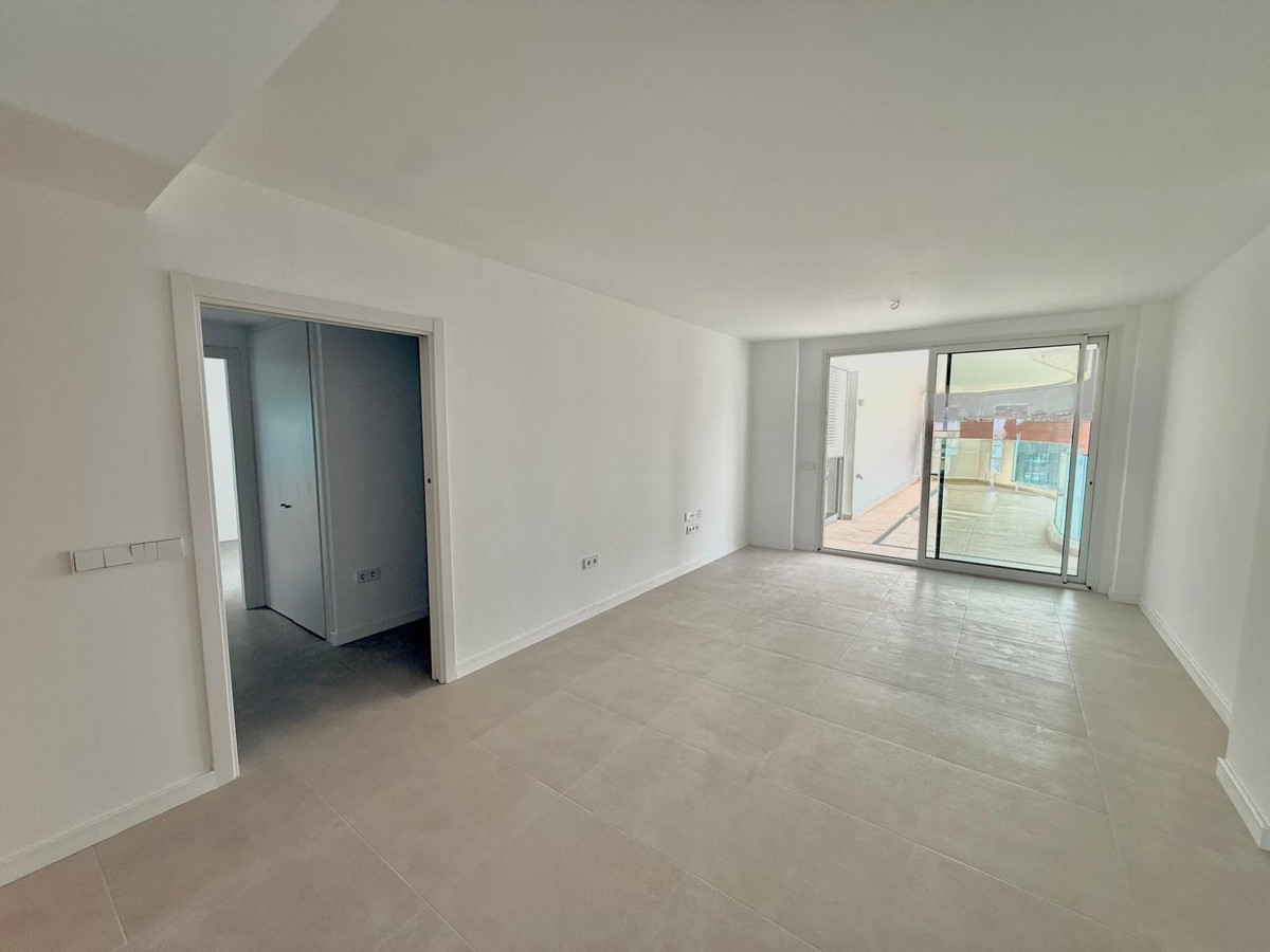 Appartement te koop in Fuengirola | 3 slaapkamers H5448853