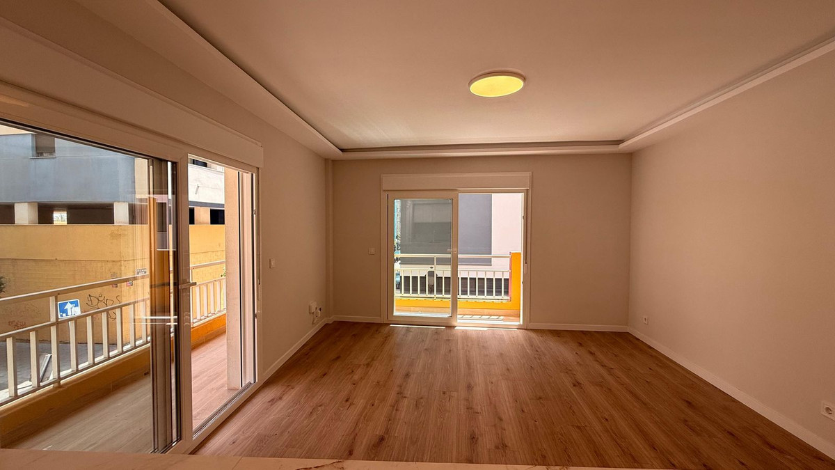 Appartement te koop in Fuengirola | 3 slaapkamers H5450251