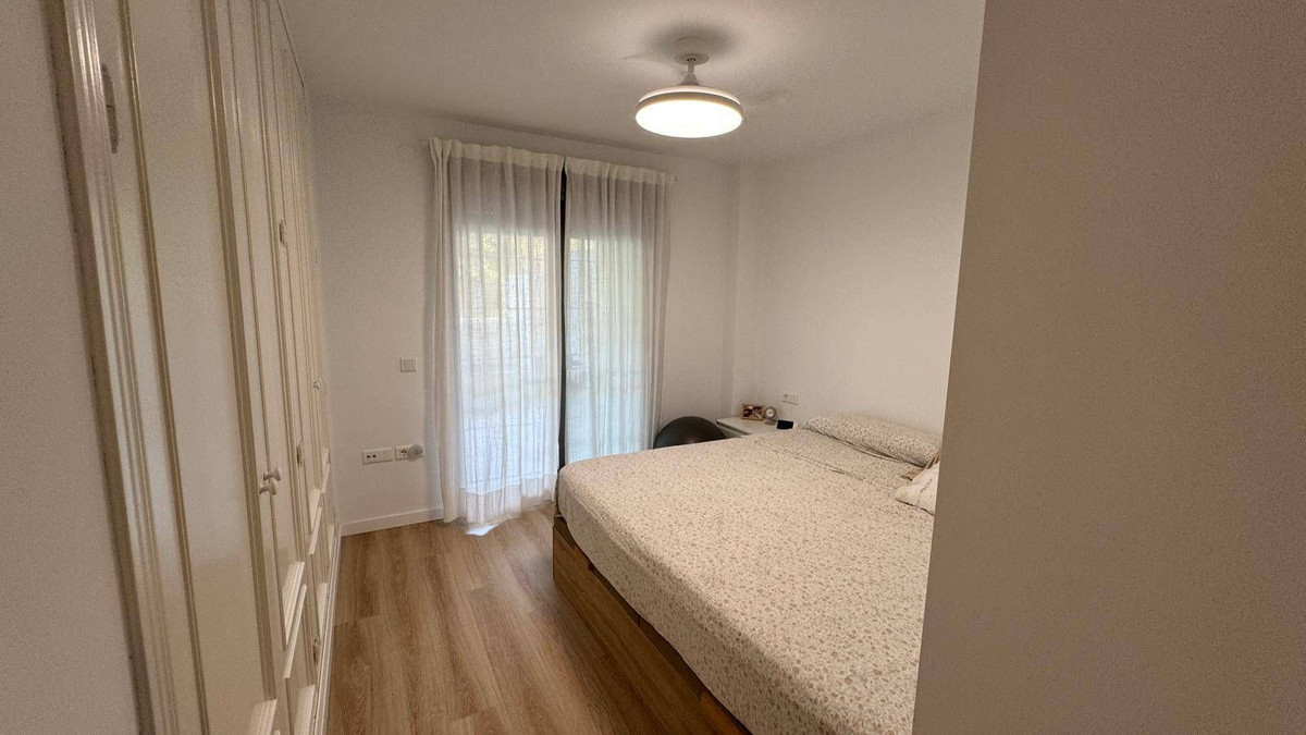 Appartement te koop in Fuengirola | 2 slaapkamers H5450443