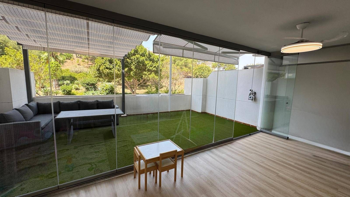Appartement te koop in Fuengirola | 2 slaapkamers H5450443