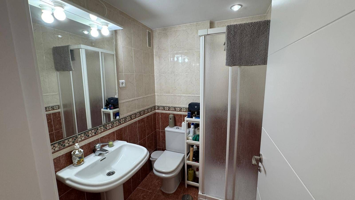 Appartement te koop in Fuengirola | 2 slaapkamers H5450443