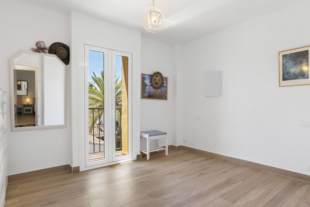 Appartement te koop in Fuengirola | 2 slaapkamers H5452153