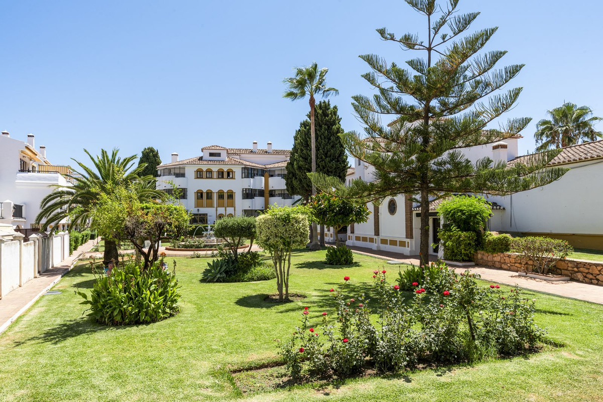 Appartement te koop in Fuengirola | 2 slaapkamers H5452153