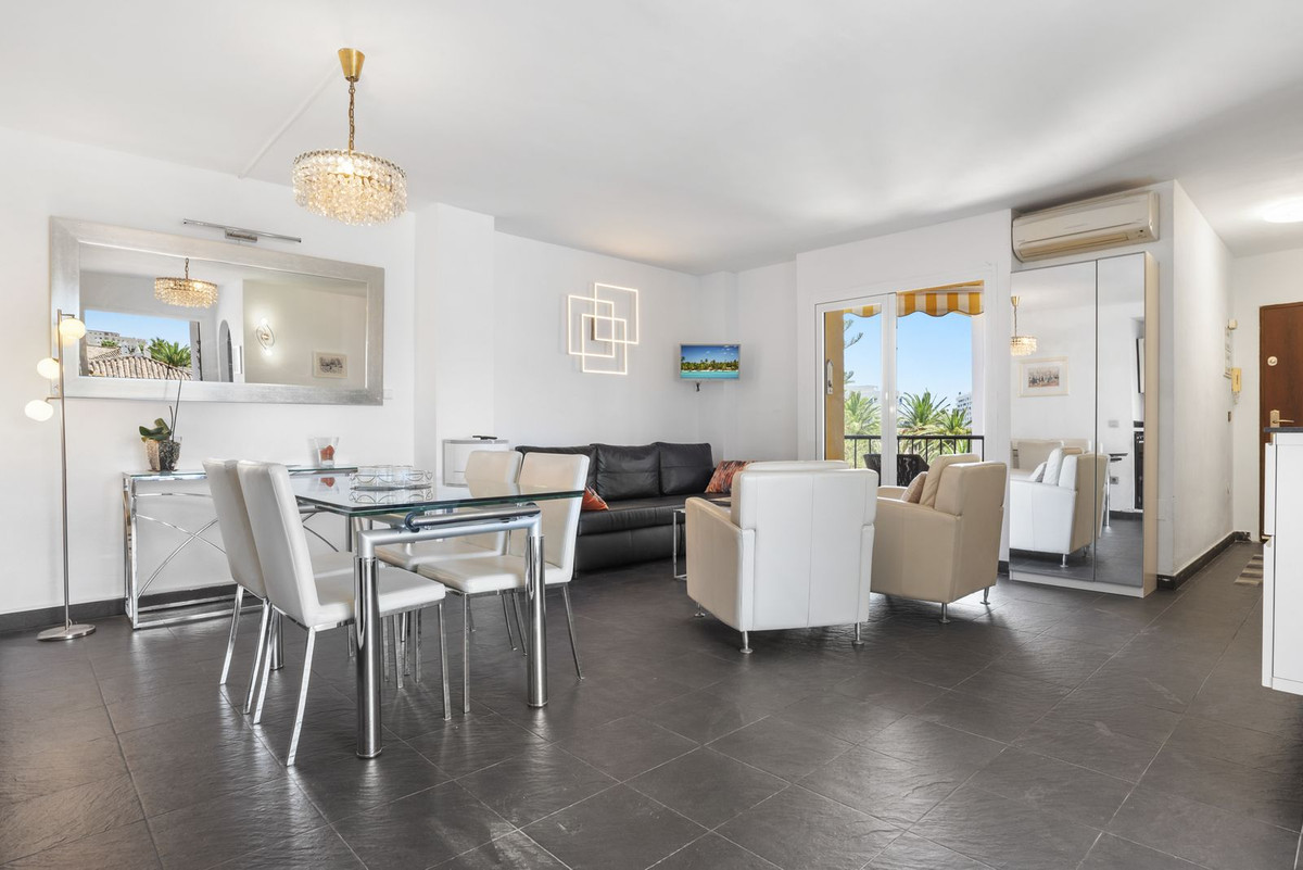 Appartement te koop in Fuengirola | 2 slaapkamers H5452153