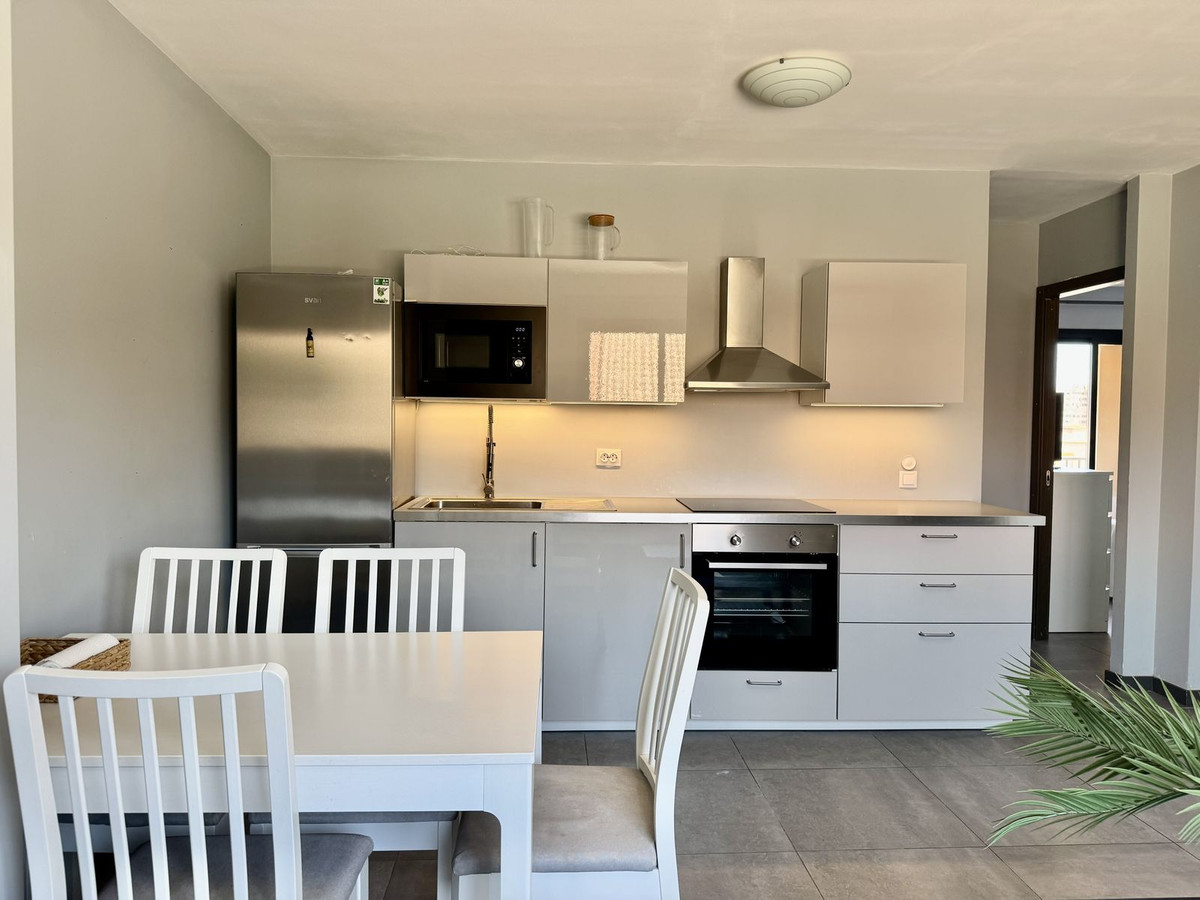 Appartement te koop in Fuengirola | 2 slaapkamers H5453935