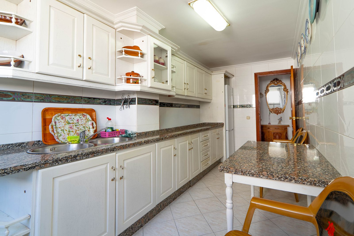 Appartement te koop in Fuengirola | 3 slaapkamers H5454943