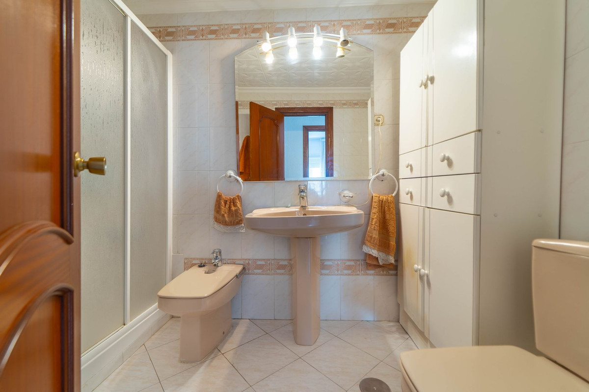 Appartement te koop in Fuengirola | 3 slaapkamers H5454943