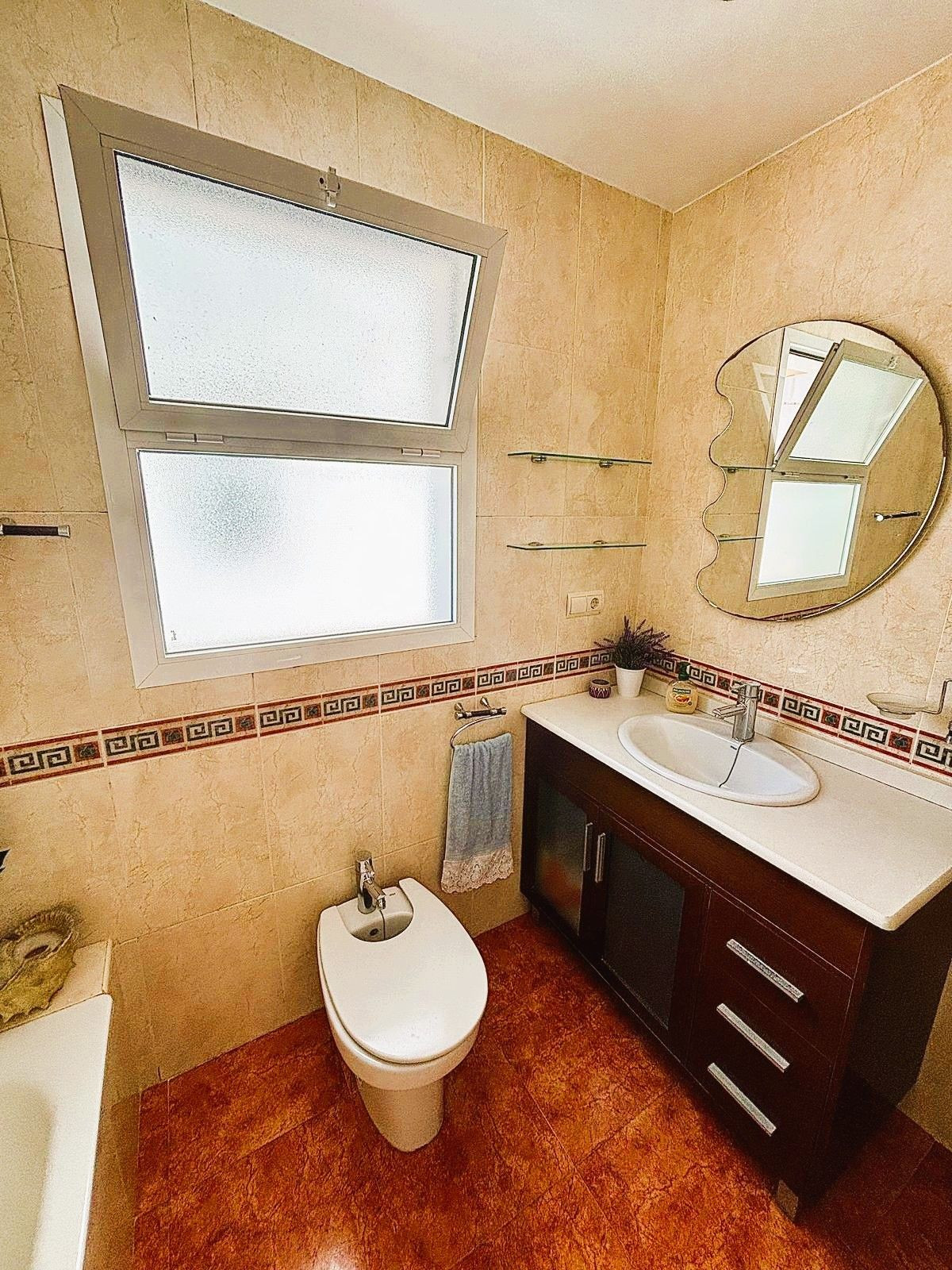 Magazijn te koop in Fuengirola | 2 slaapkamers H5457331