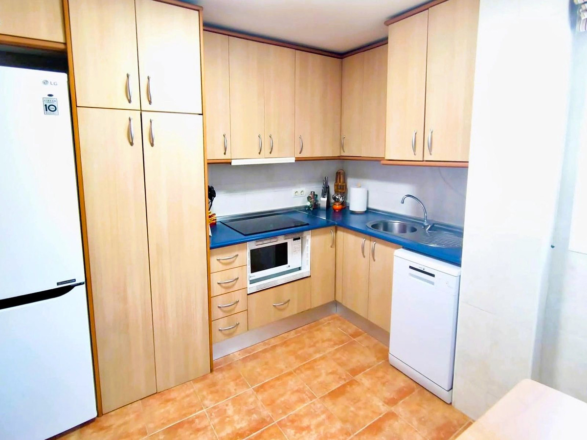 Magazijn te koop in Fuengirola | 2 slaapkamers H5457331