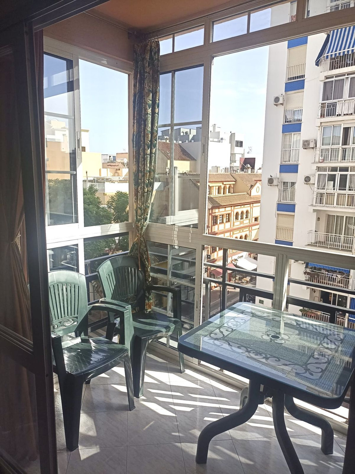 Winkel te koop in Fuengirola | 3 slaapkamers H5457511