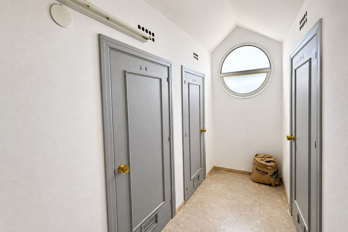 Appartement te koop in Fuengirola | 2 slaapkamers H5459419
