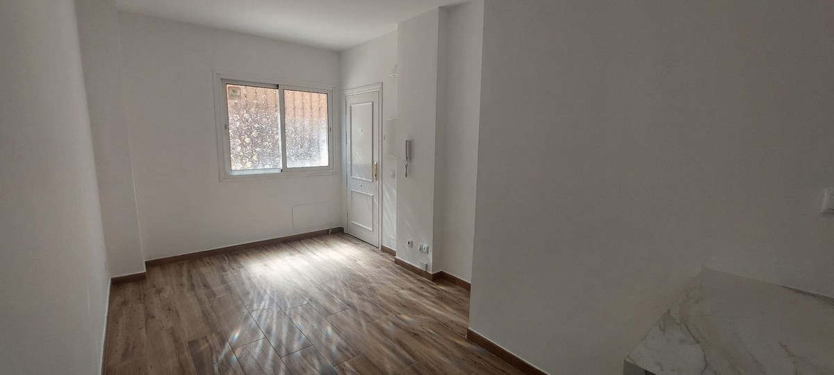 Appartement te koop in Fuengirola | 2 slaapkamers H5464711