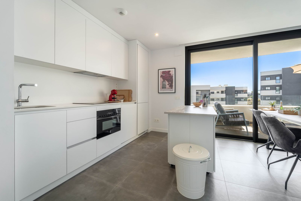 Appartement te koop in Fuengirola | 2 slaapkamers H5467978