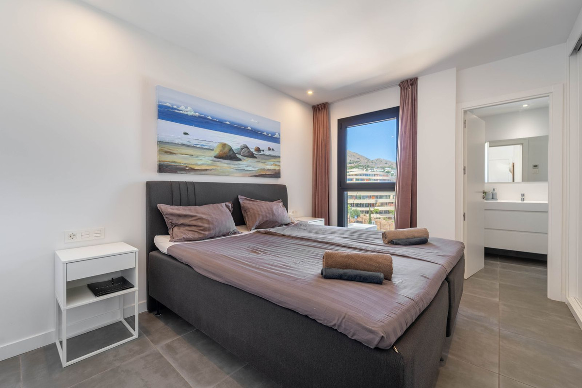 Appartement te koop in Fuengirola | 2 slaapkamers H5467978